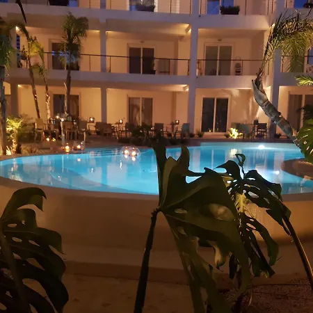 イル ムリーノ ホテル ファヴィニャーナ